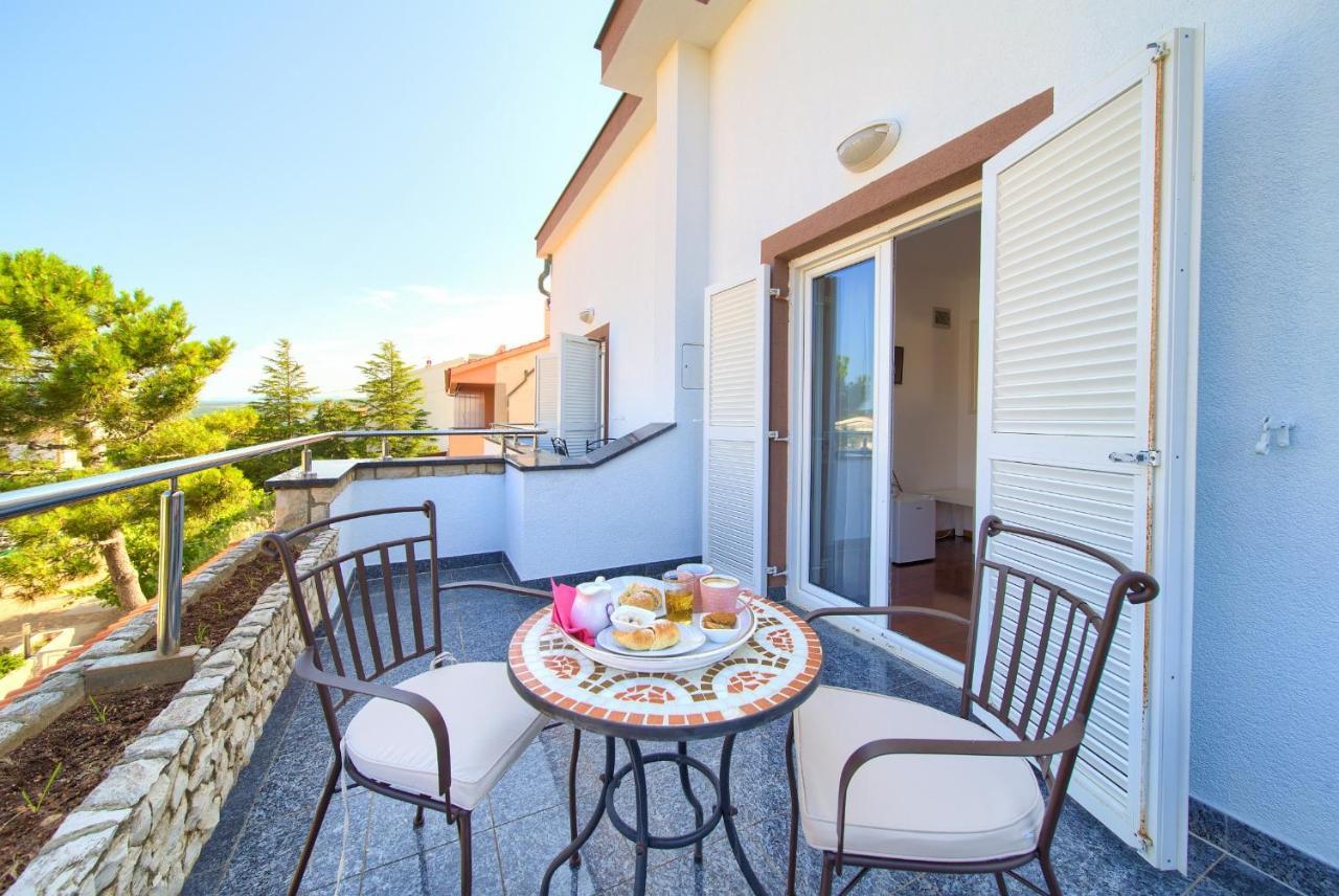 Bed&Breakfast Lucija Bed and Breakfast Punat Exterior foto